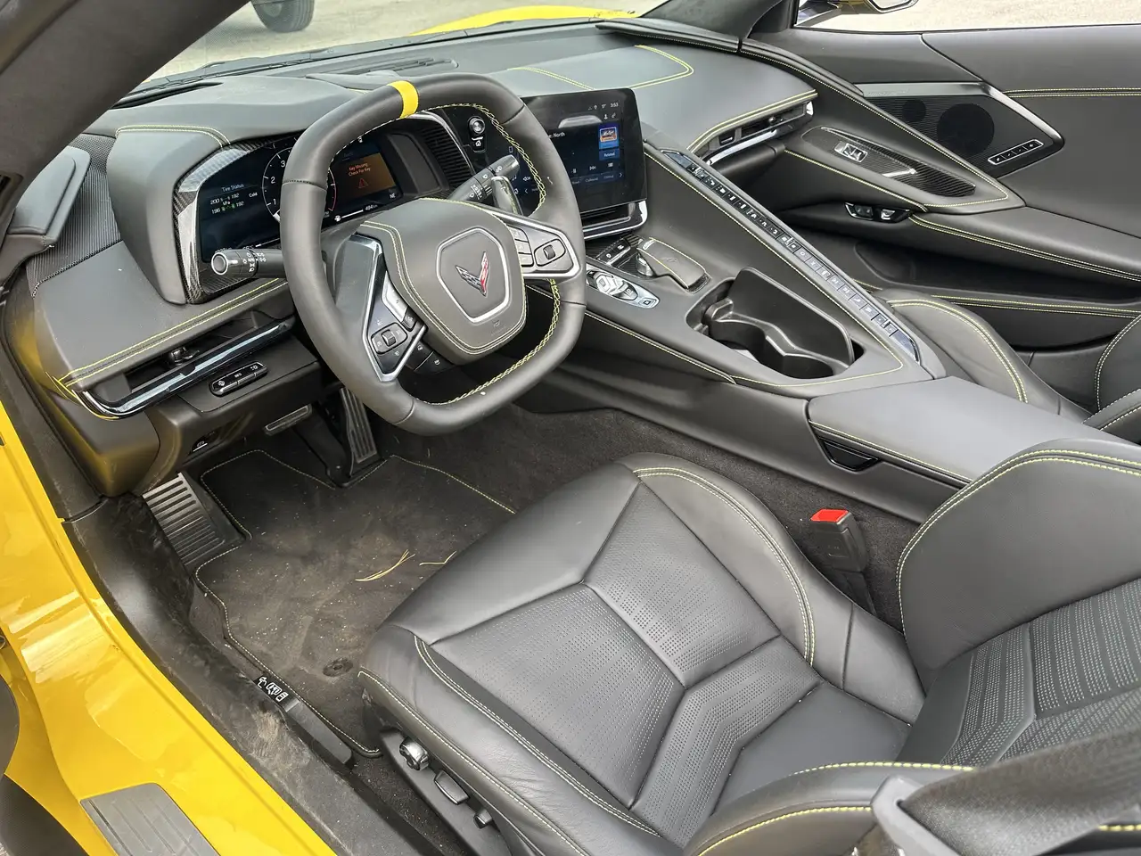 Chevrolet Corvette - Image 12