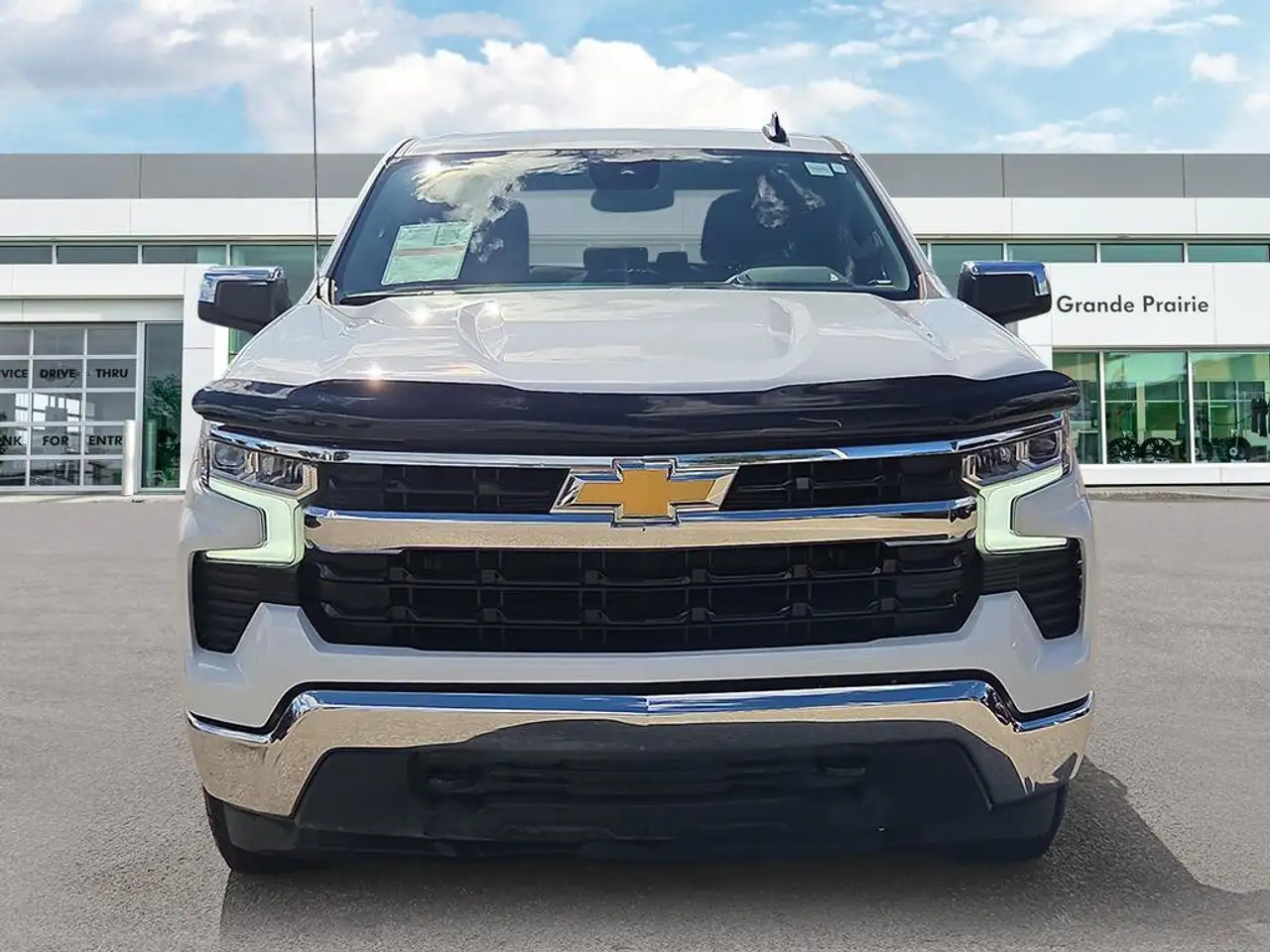 Chevrolet Silverado 1500 - Image 9