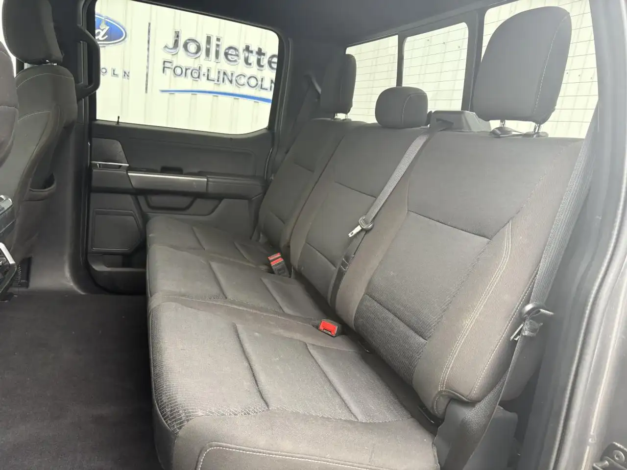 Ford F-150 - Image 22