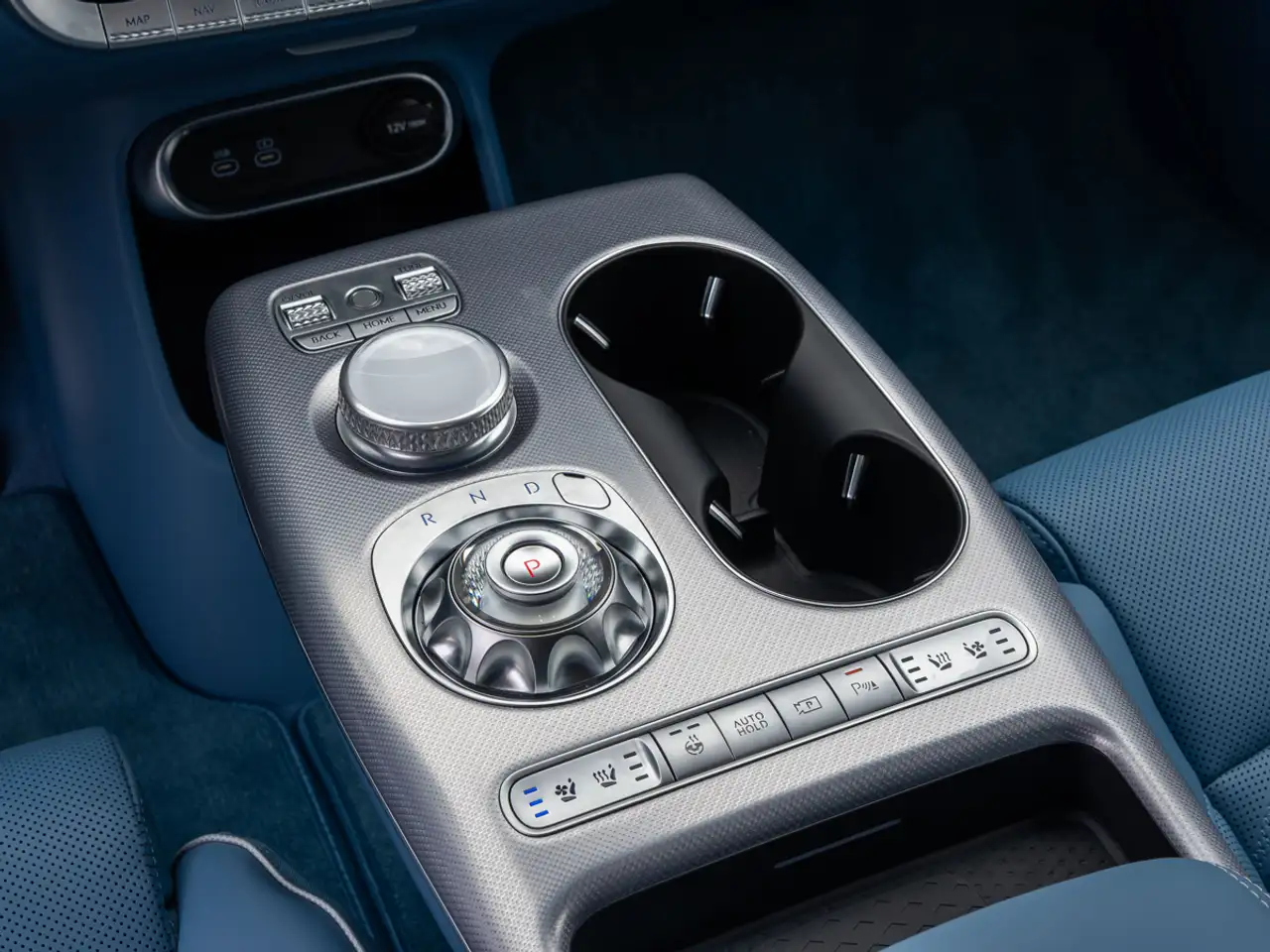 Genesis GV60 - Image 30