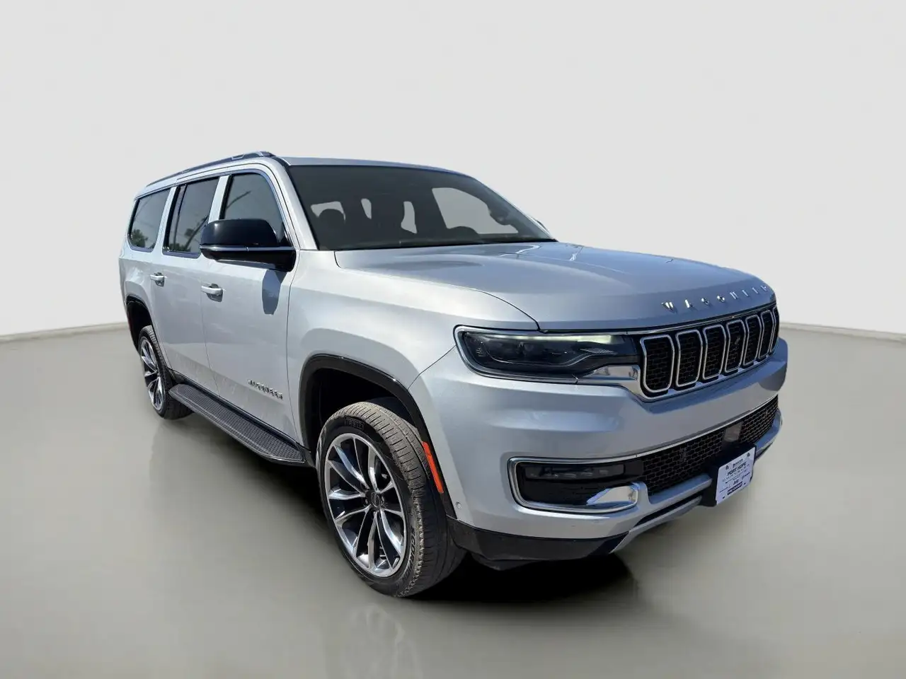 Jeep Wagoneer - Image 7