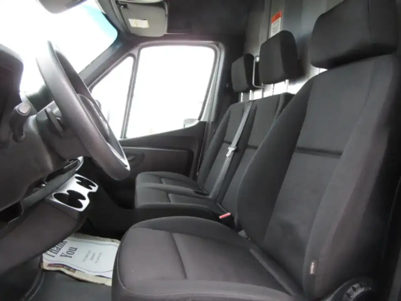 Mercedes-Benz Sprinter - Image 5