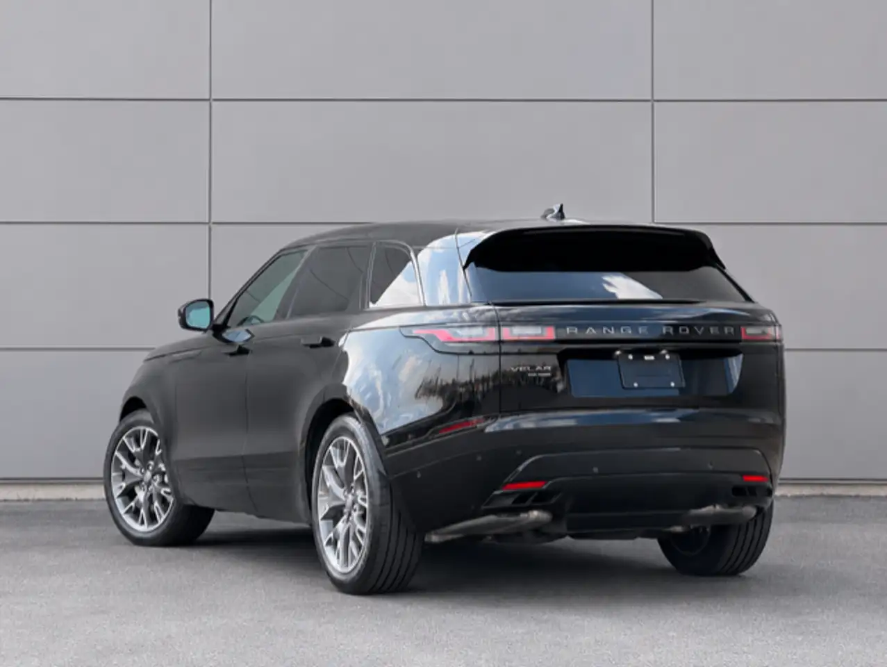 Land Rover Range Rover Velar - Image 6