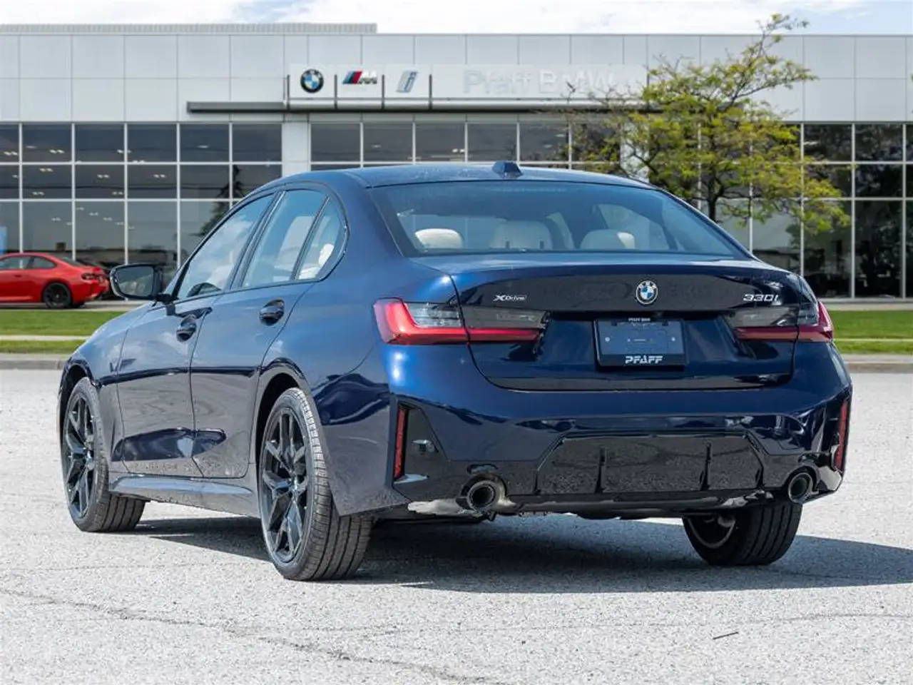 BMW 3 Series - Image 7