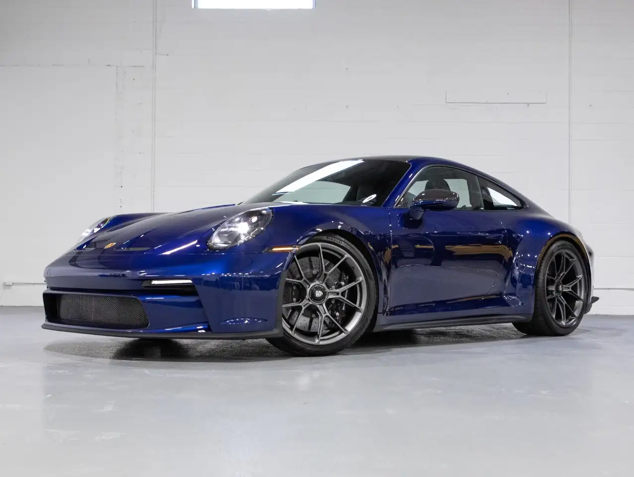Porsche 911 - Image 1