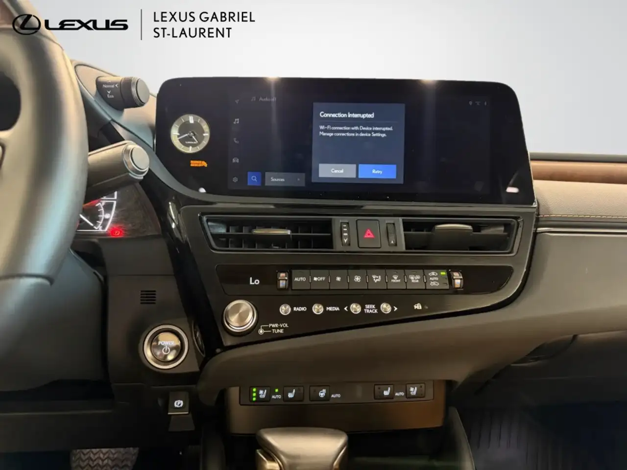 Lexus ES 300 - Image 14
