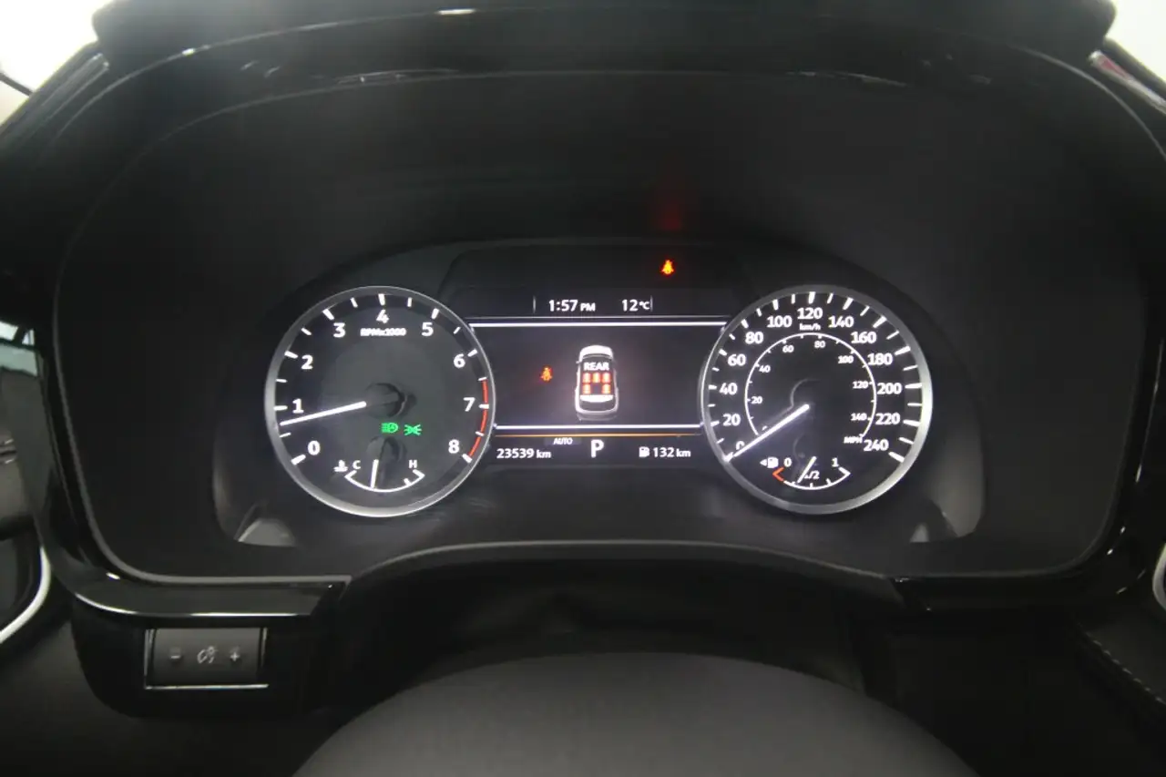 Infiniti QX60 - Image 16