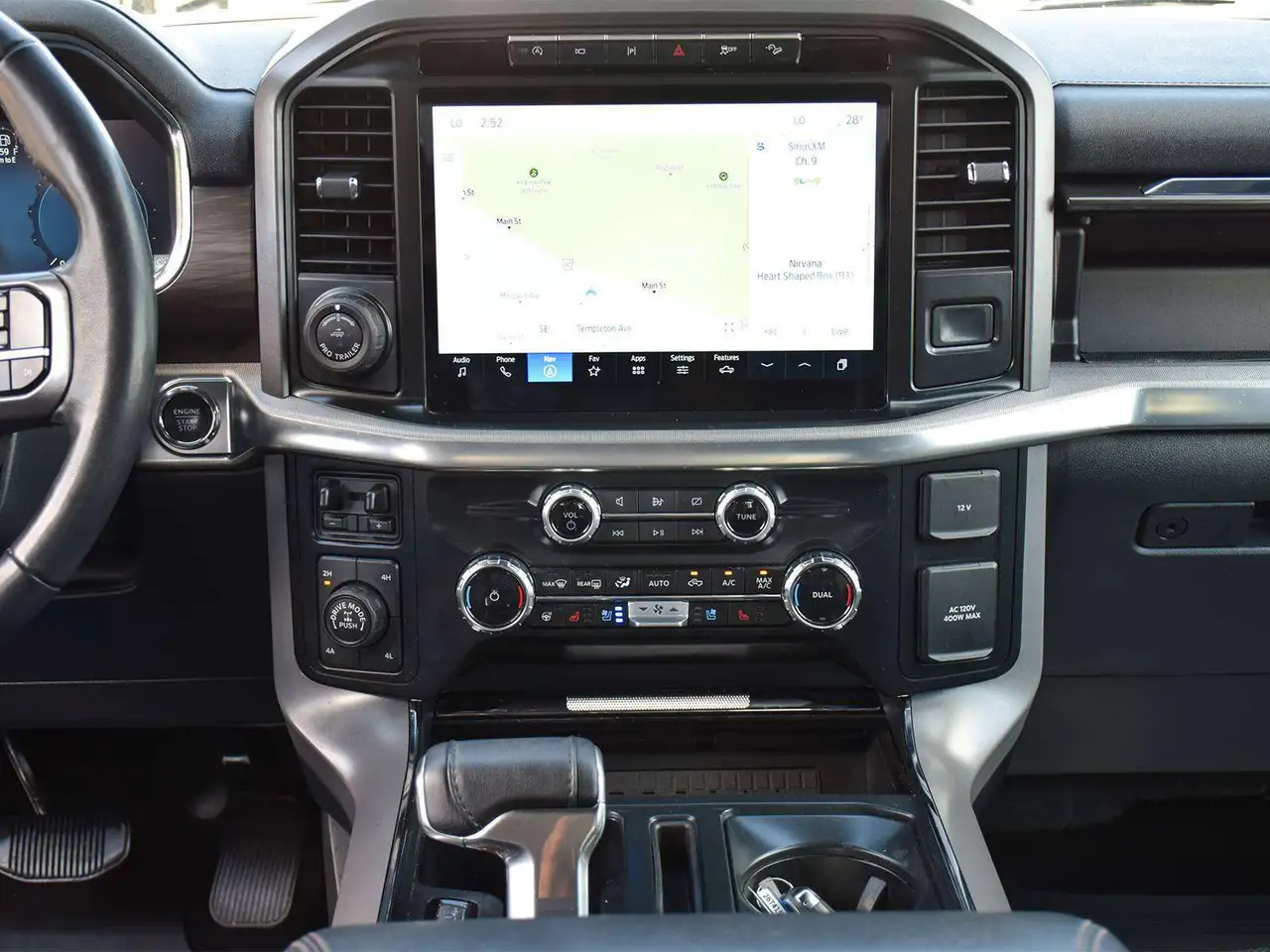 Ford F-150 - Image 22