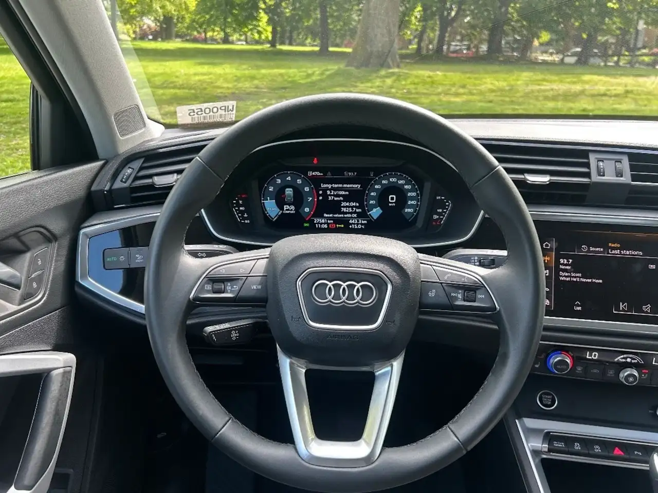 Audi Q3 - Image 15