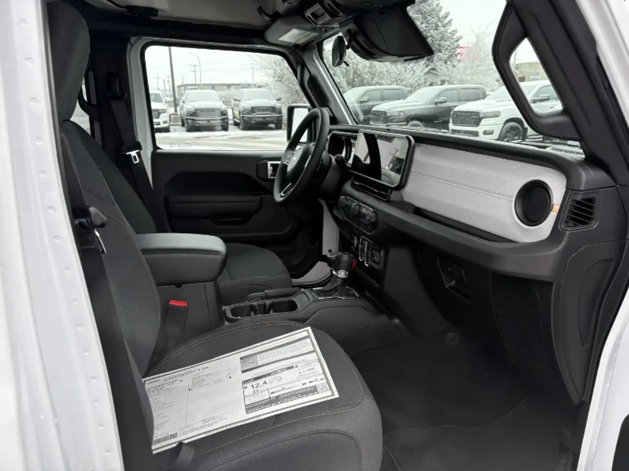 Jeep Gladiator - Image 19