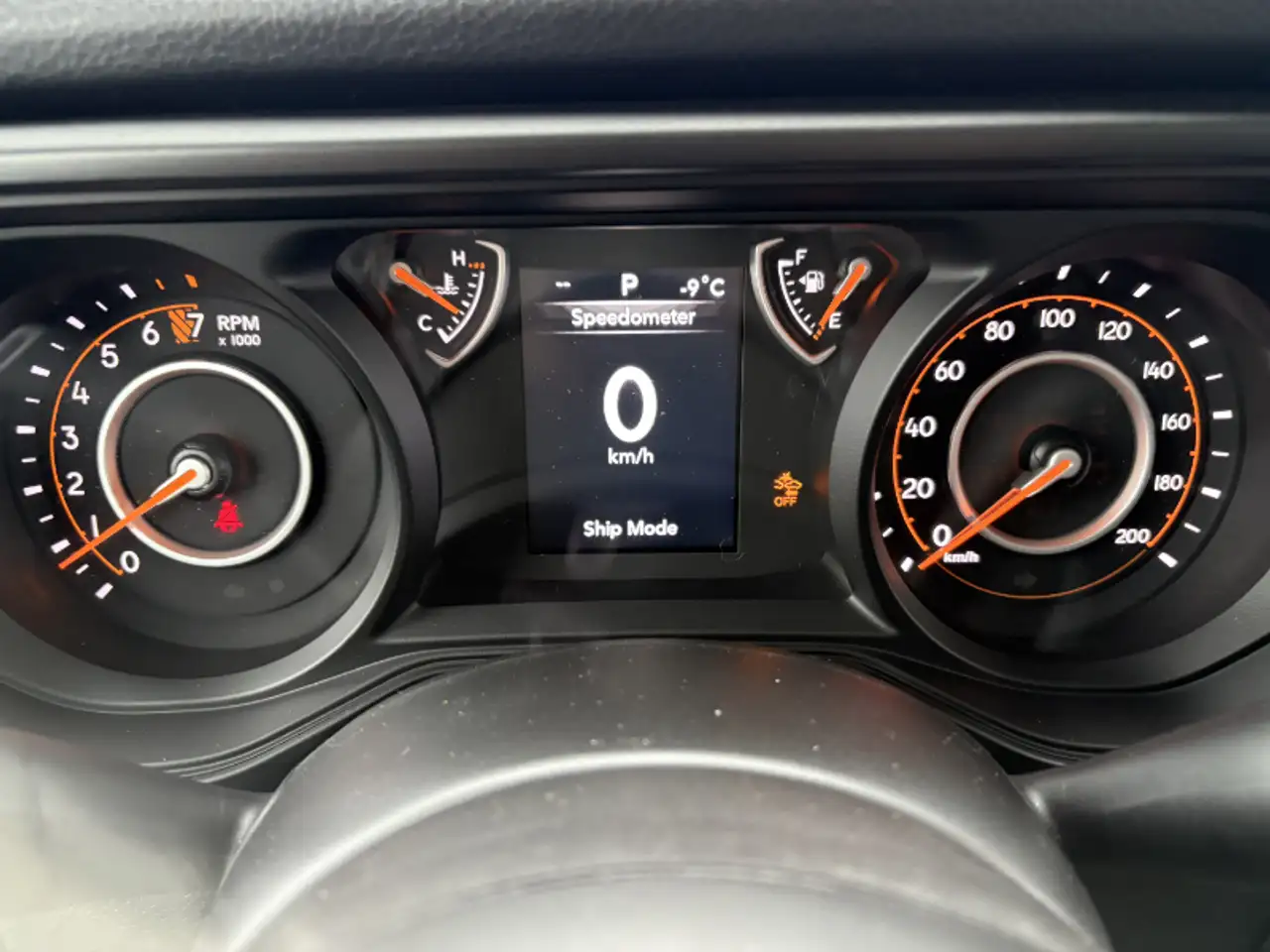 Jeep Gladiator - Image 14