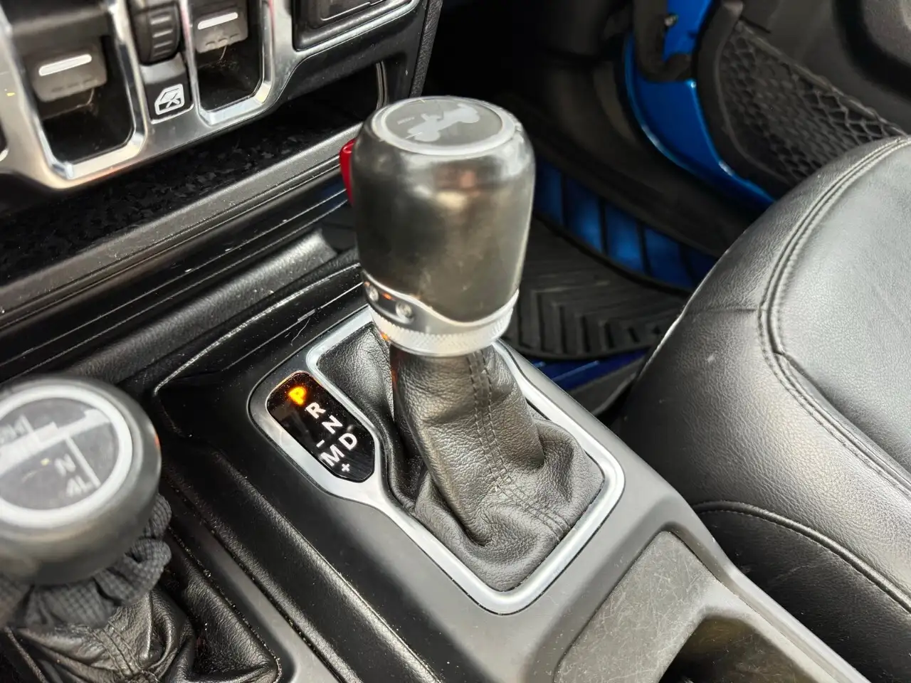 Jeep Wrangler - Image 24