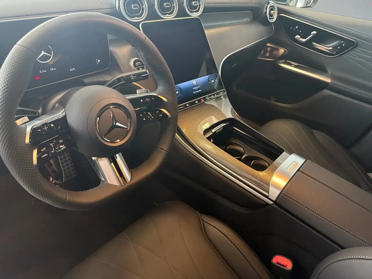 Mercedes-Benz GLC - Image 10