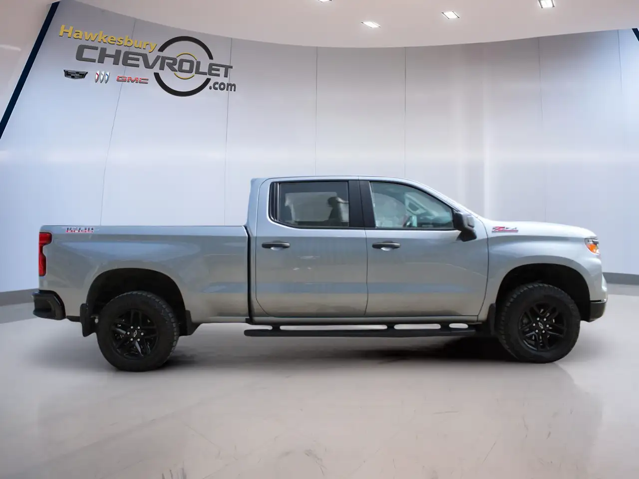 Chevrolet Silverado 1500 - Image 4