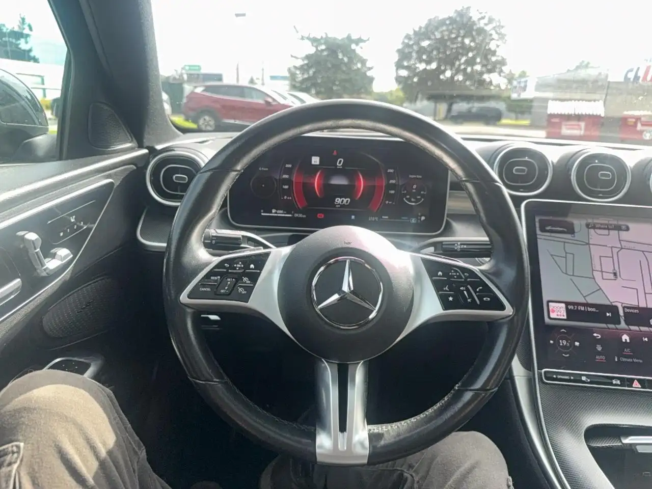 Mercedes-Benz C-Class - Image 16