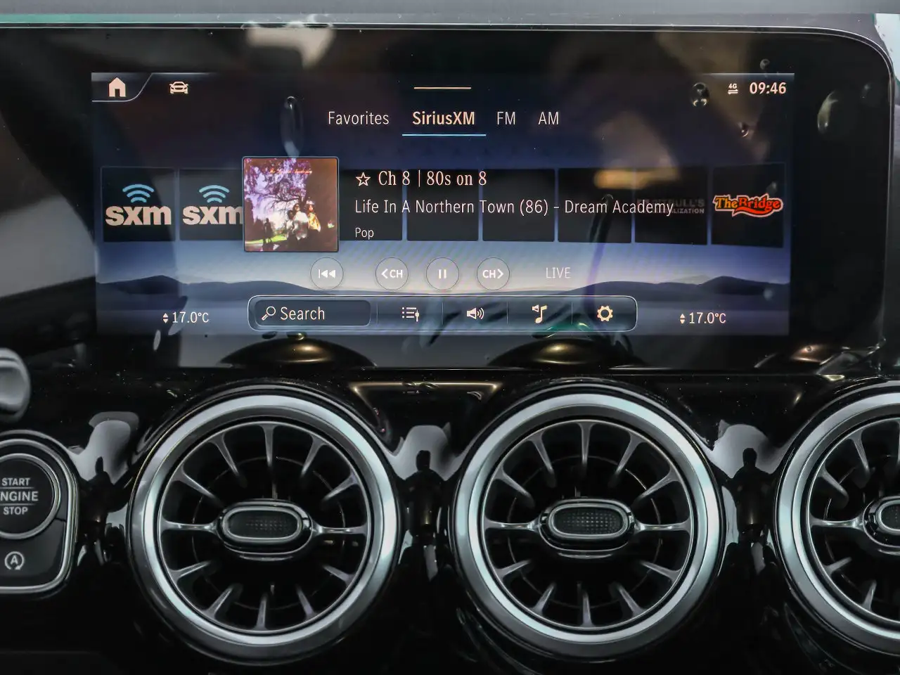 Mercedes-Benz GLA - Image 23