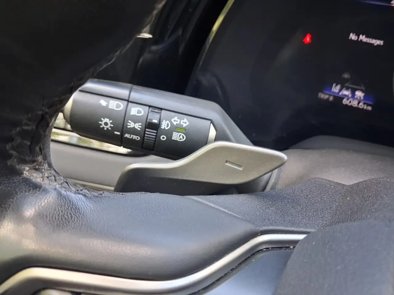 Lexus RX 350 - Image 15