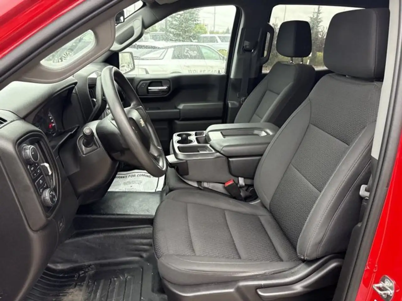 Chevrolet Silverado 1500 - Image 11