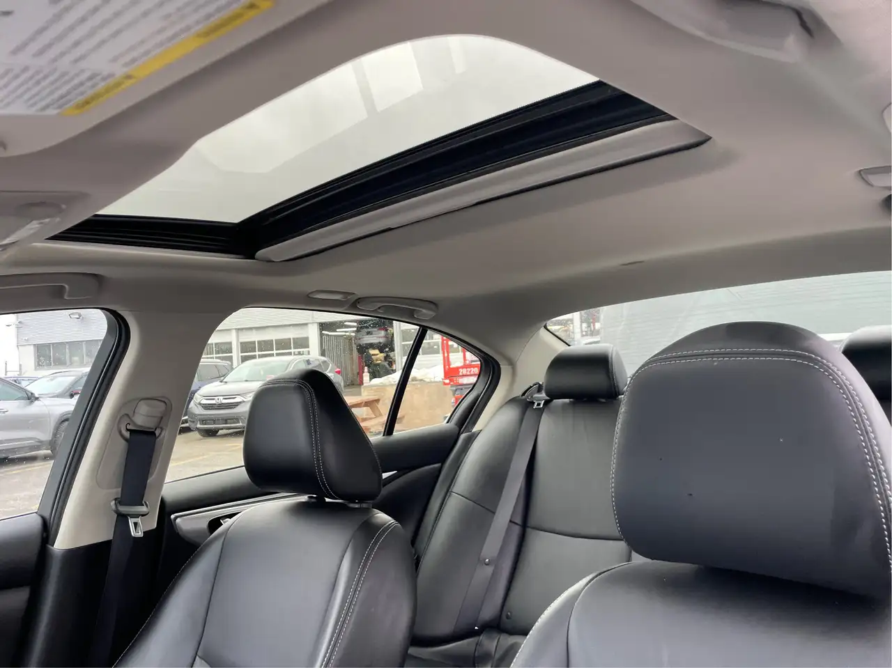Infiniti Q50 - Image 6