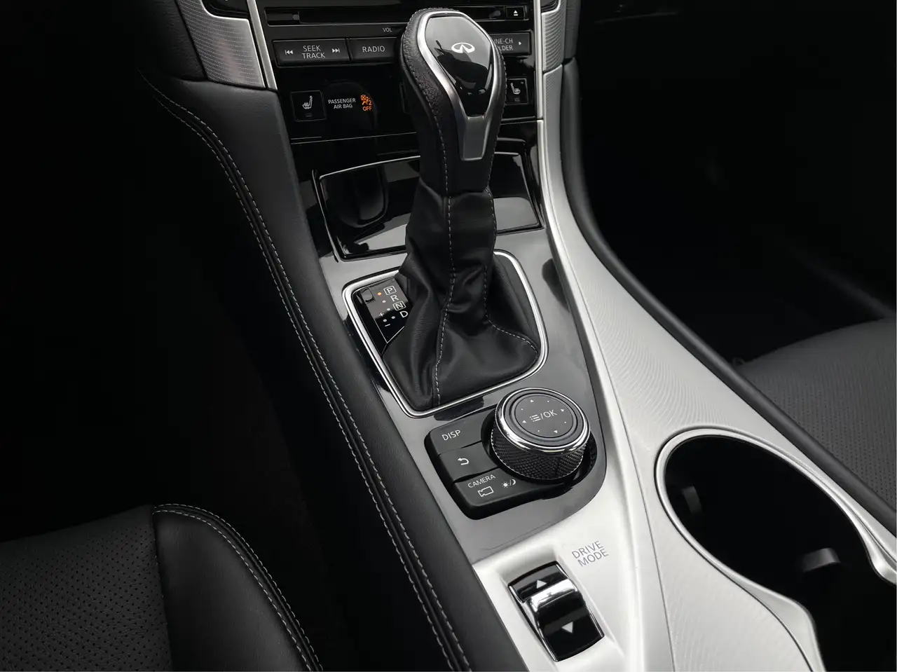 Infiniti Q50 - Image 31