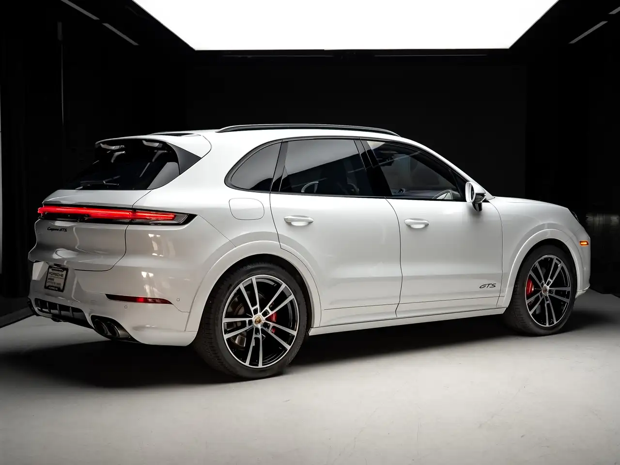 Porsche Cayenne - Image 4