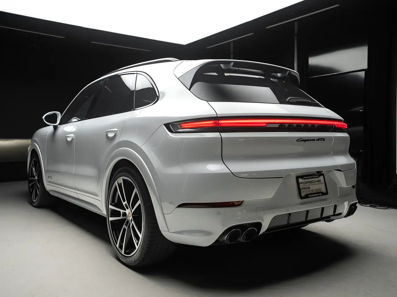 Porsche Cayenne - Image 6