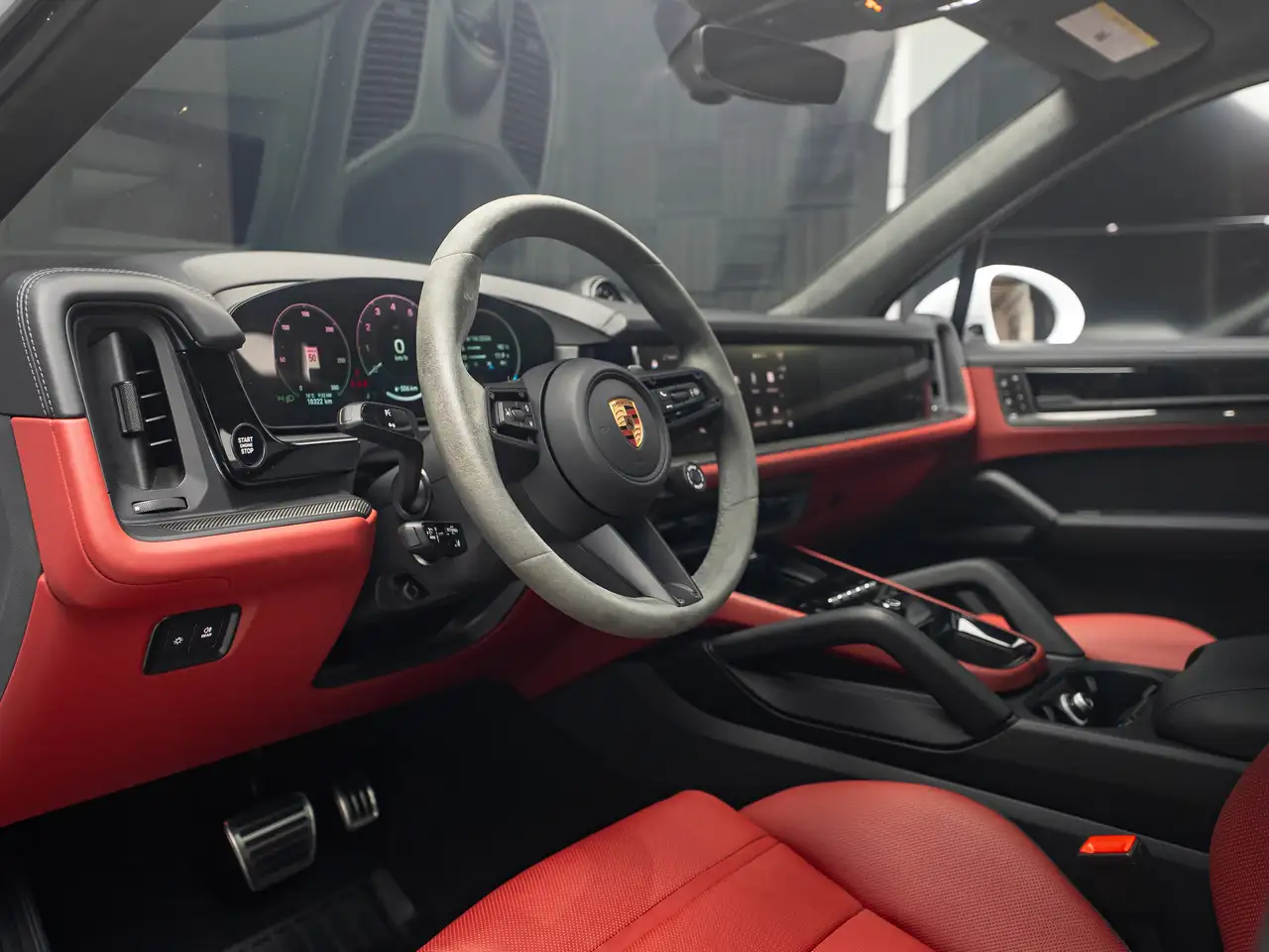 Porsche Cayenne - Image 9