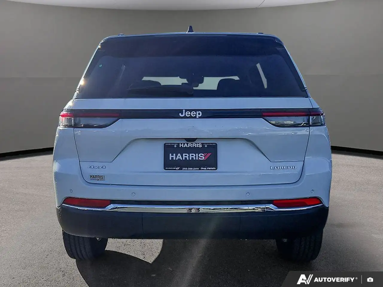 Jeep Grand Cherokee - Image 5