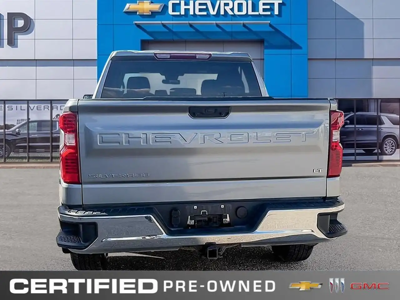 Chevrolet Silverado 1500 - Image 6
