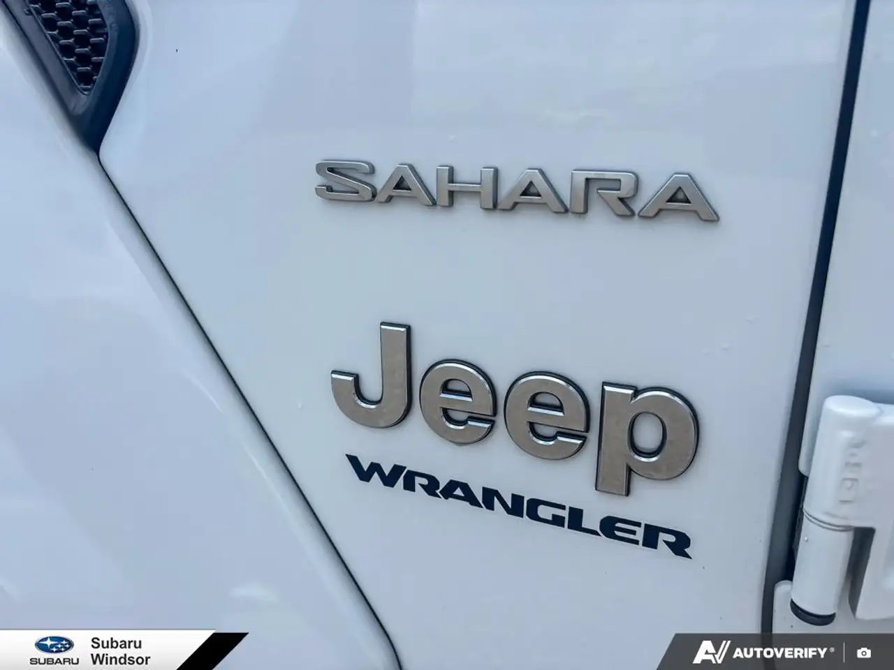 Jeep Wrangler - Image 12
