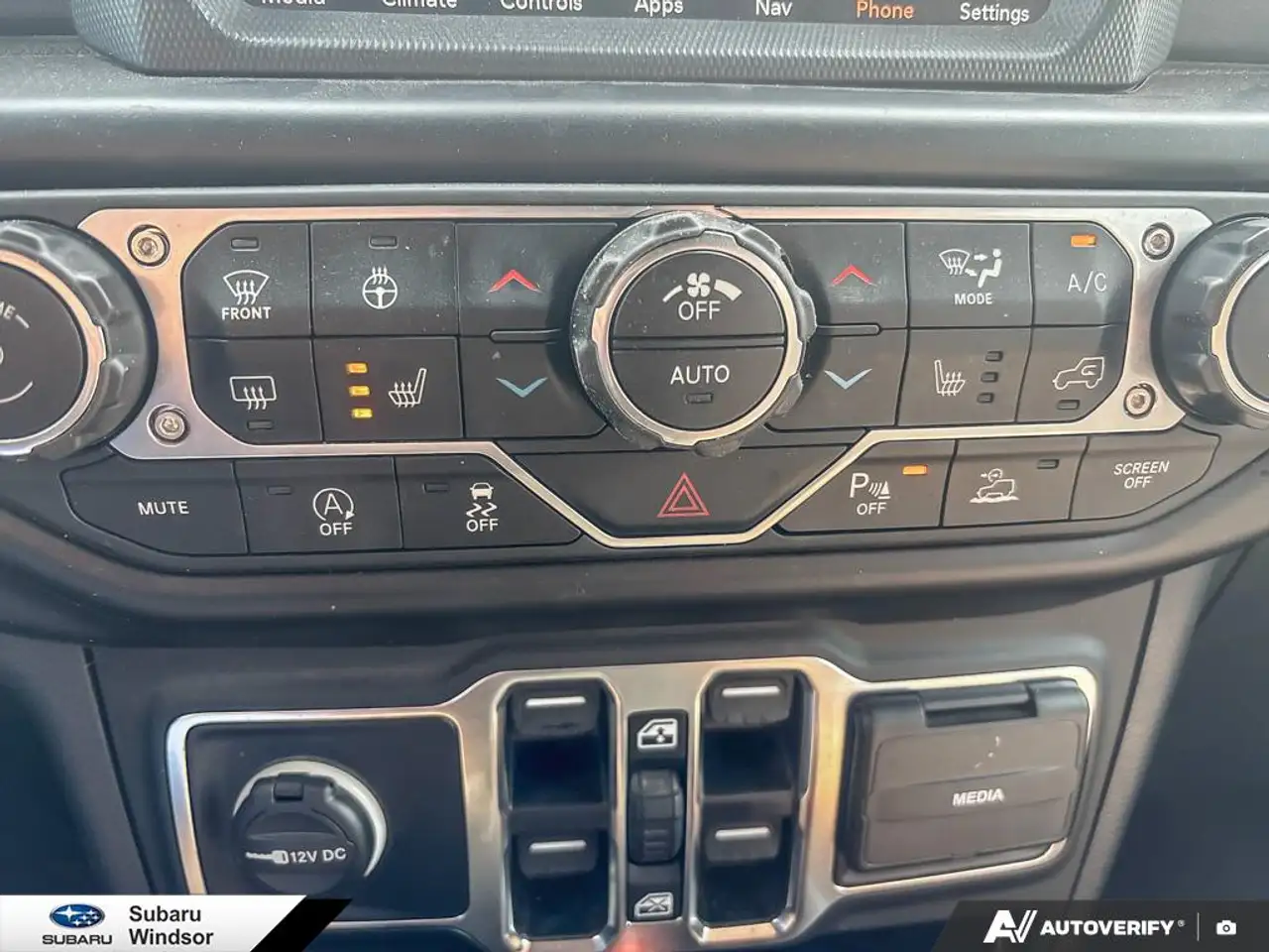 Jeep Wrangler - Image 26