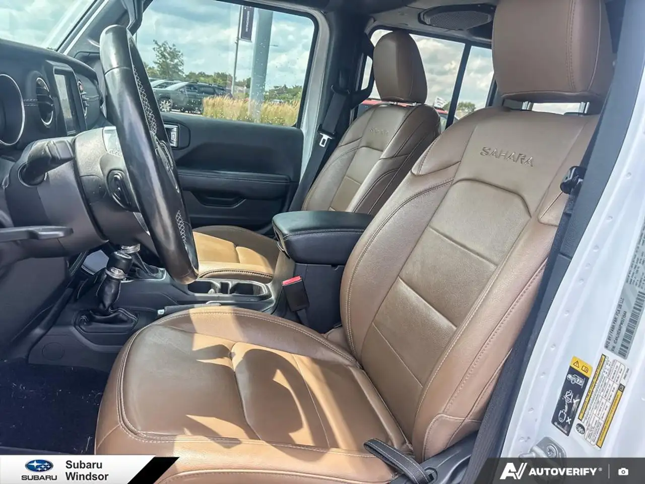 Jeep Wrangler - Image 13