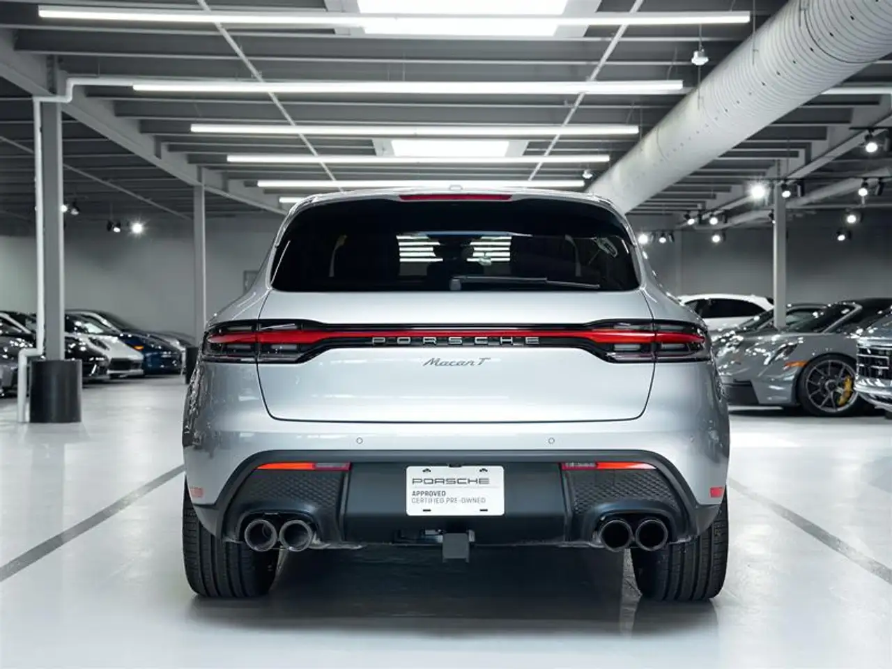 Porsche Macan - Image 4