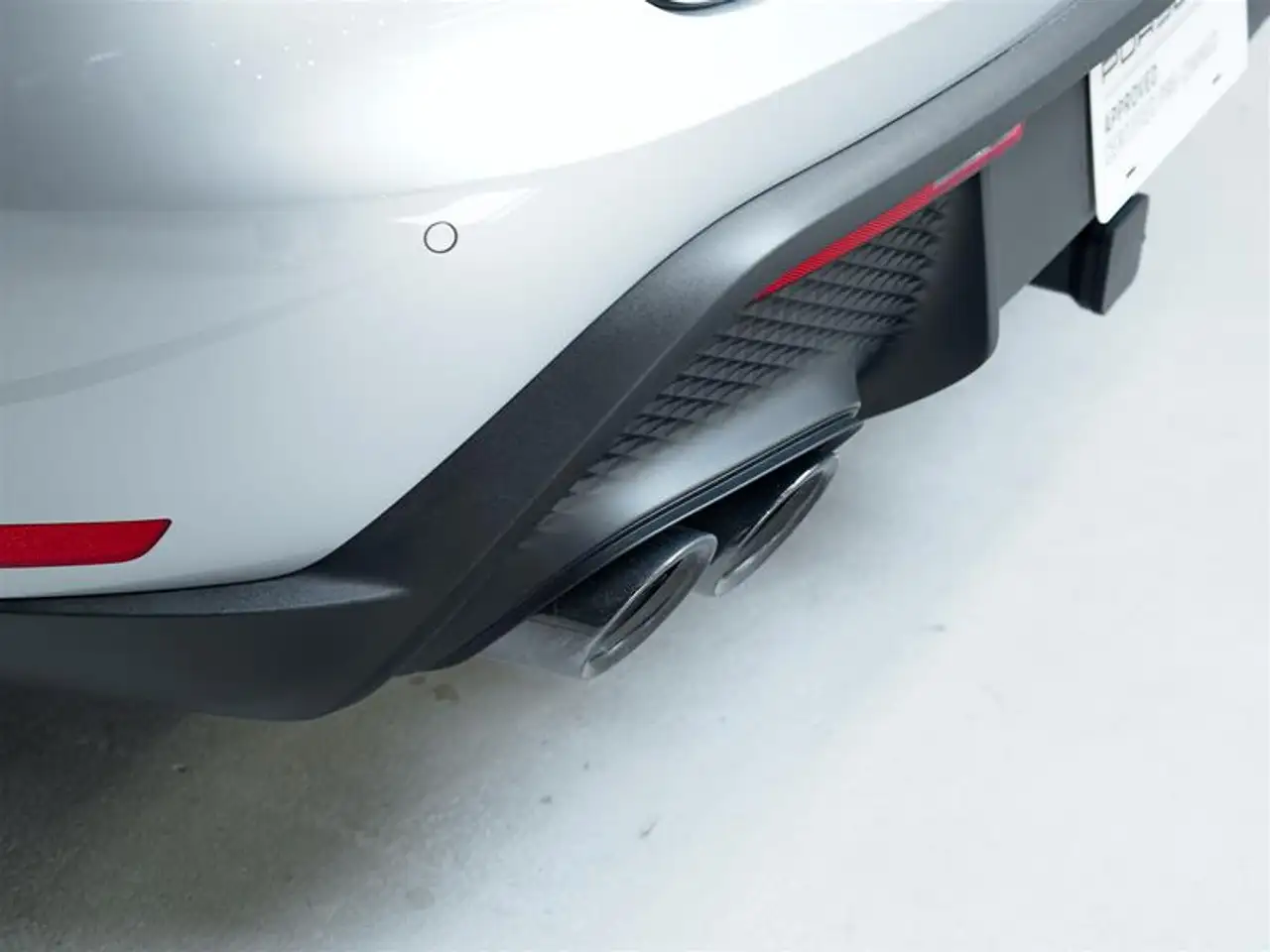 Porsche Macan - Image 13