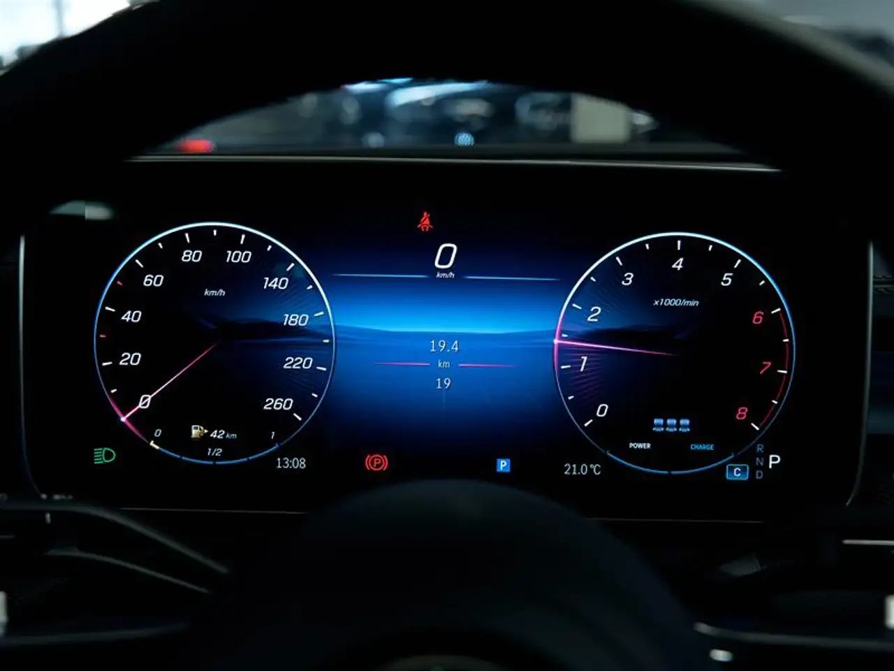 Mercedes-Benz C-Class - Image 41