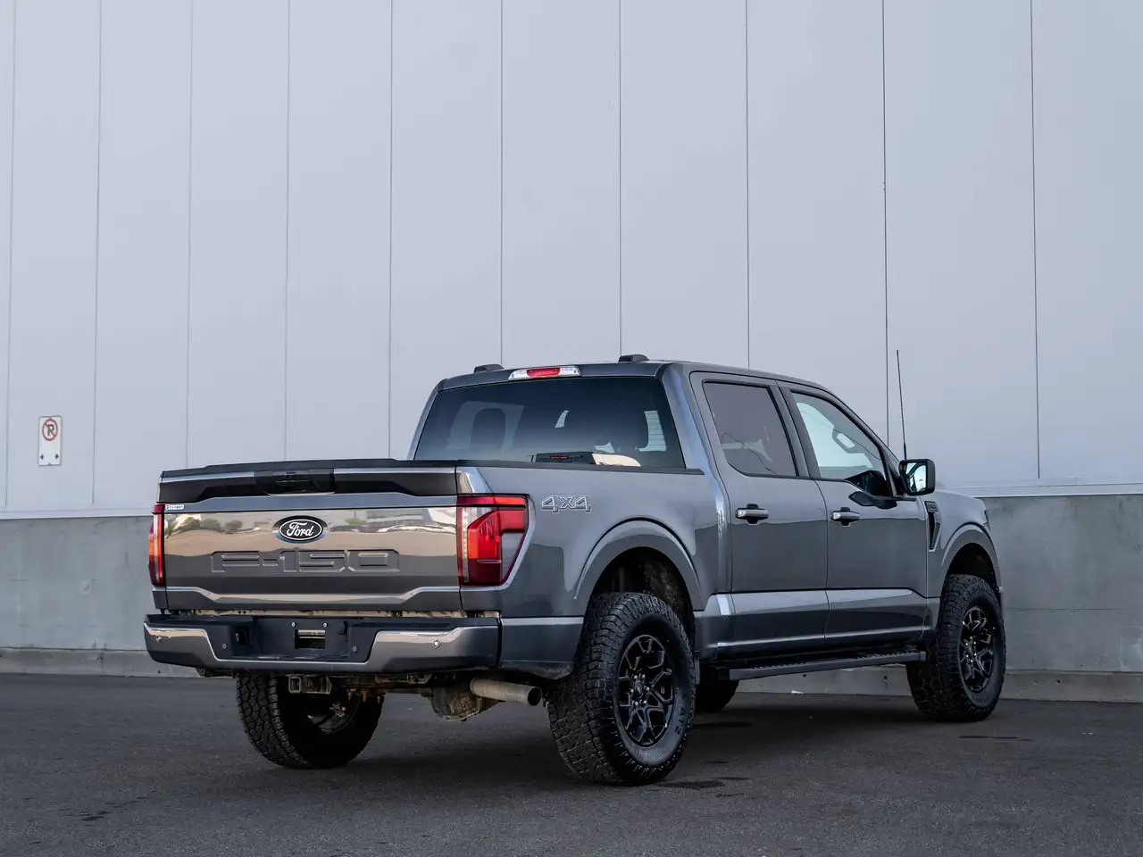 Ford F-150 - Image 7