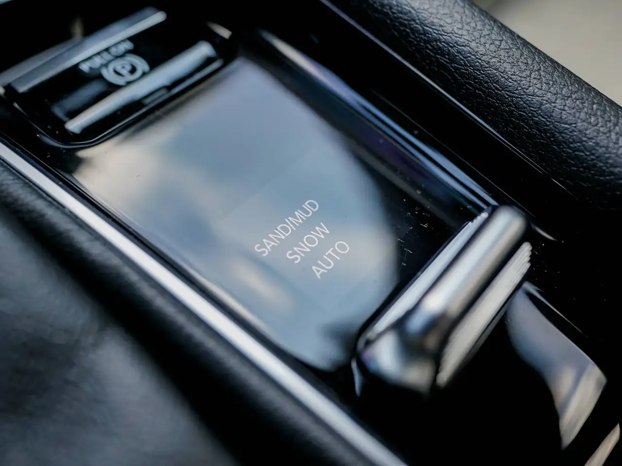 Jeep Compass - Image 25