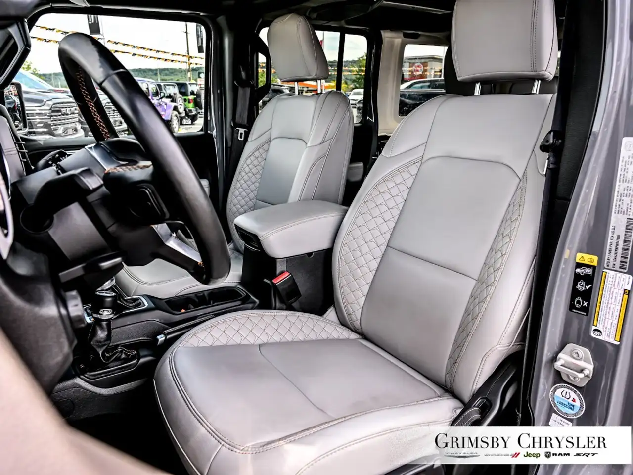 Jeep Wrangler - Image 15