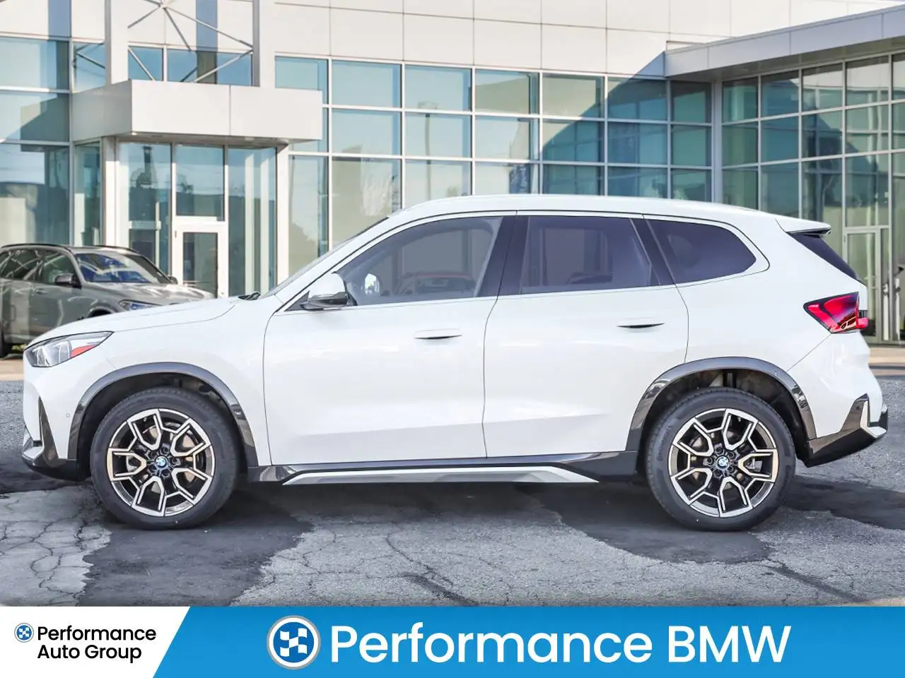 BMW X1 - Image 3