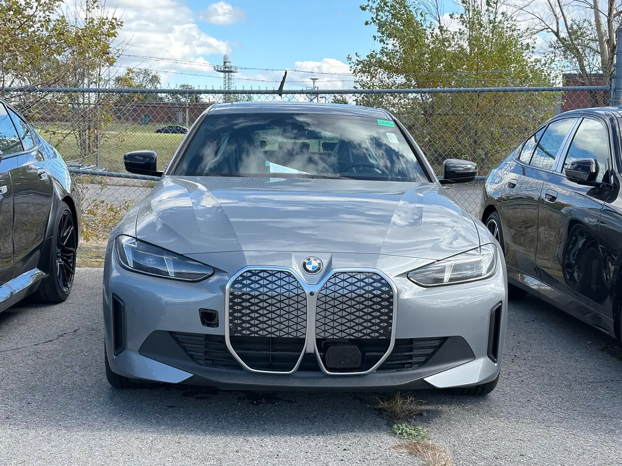 BMW i4 - Image 2