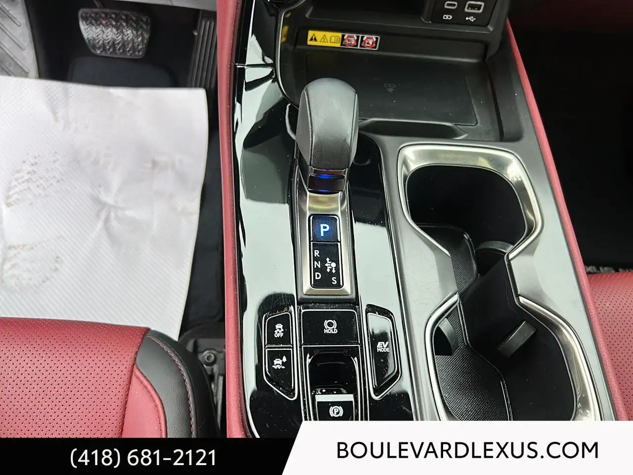Lexus NX - Image 17