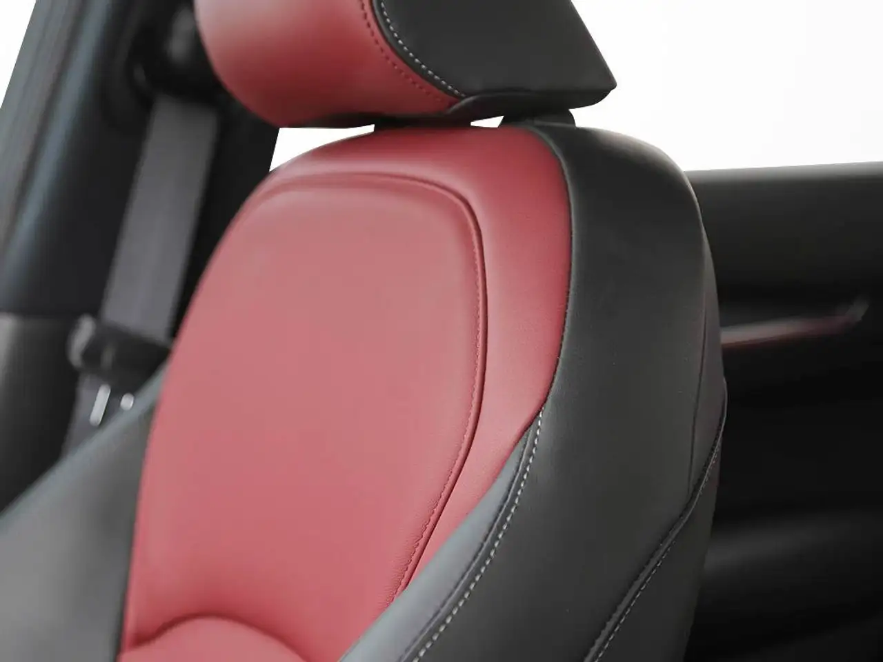 Infiniti QX55 - Image 27