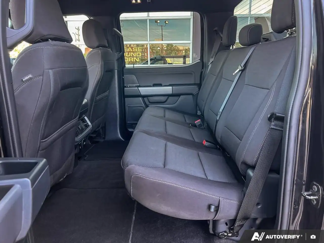 Ford F-150 - Image 26