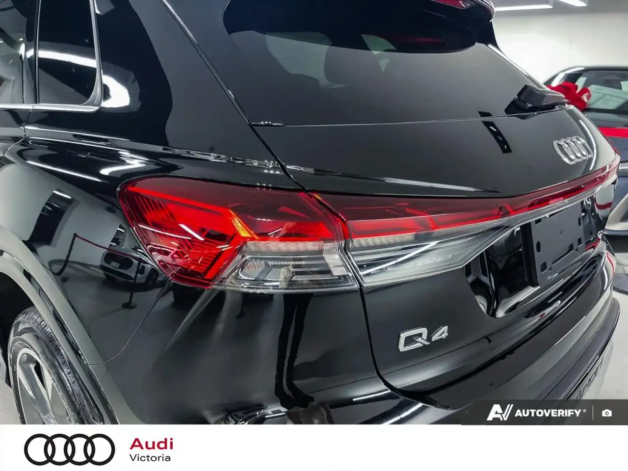Audi Q4 e-tron - Image 10