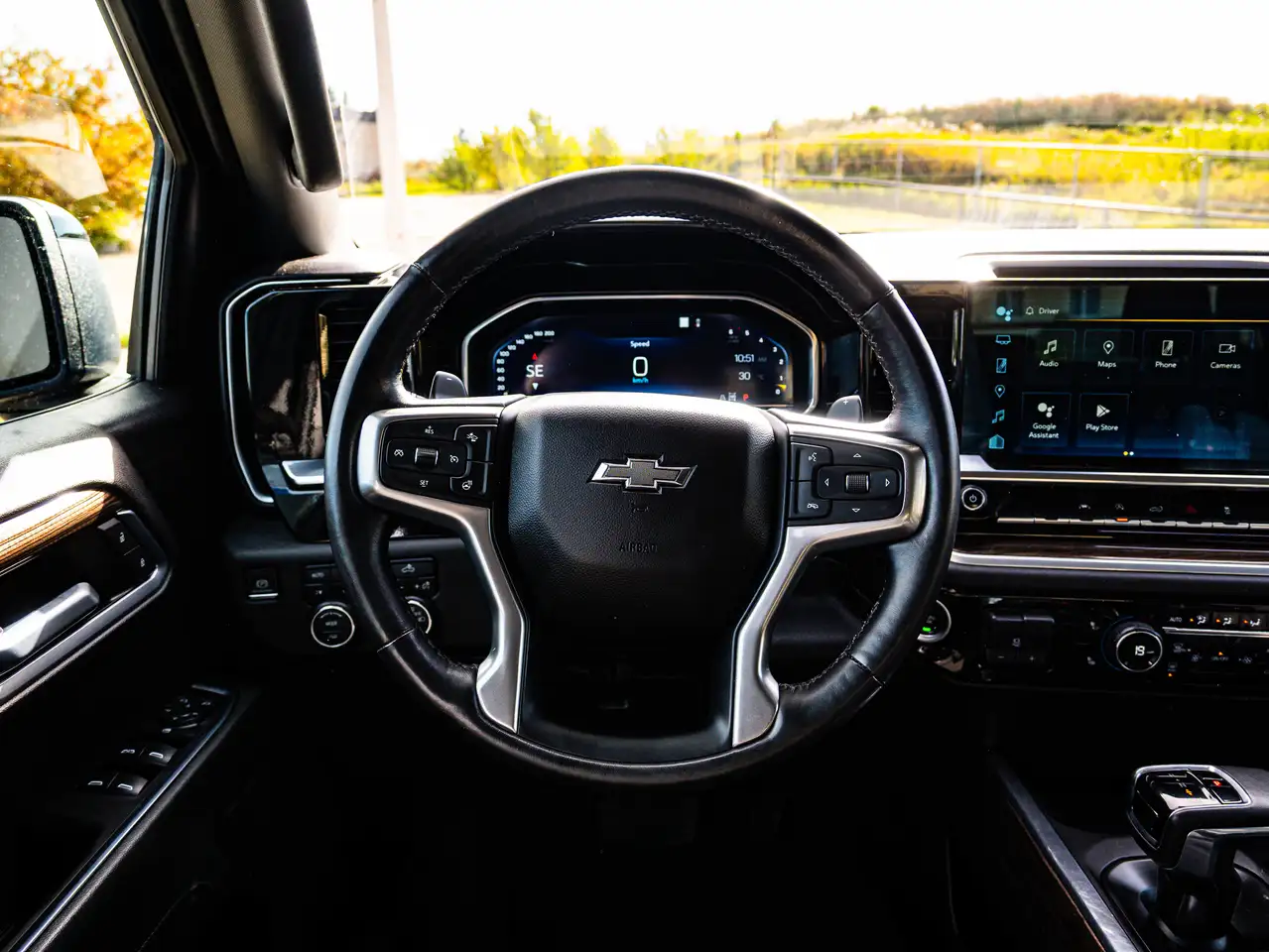 Chevrolet Silverado 1500 - Image 31