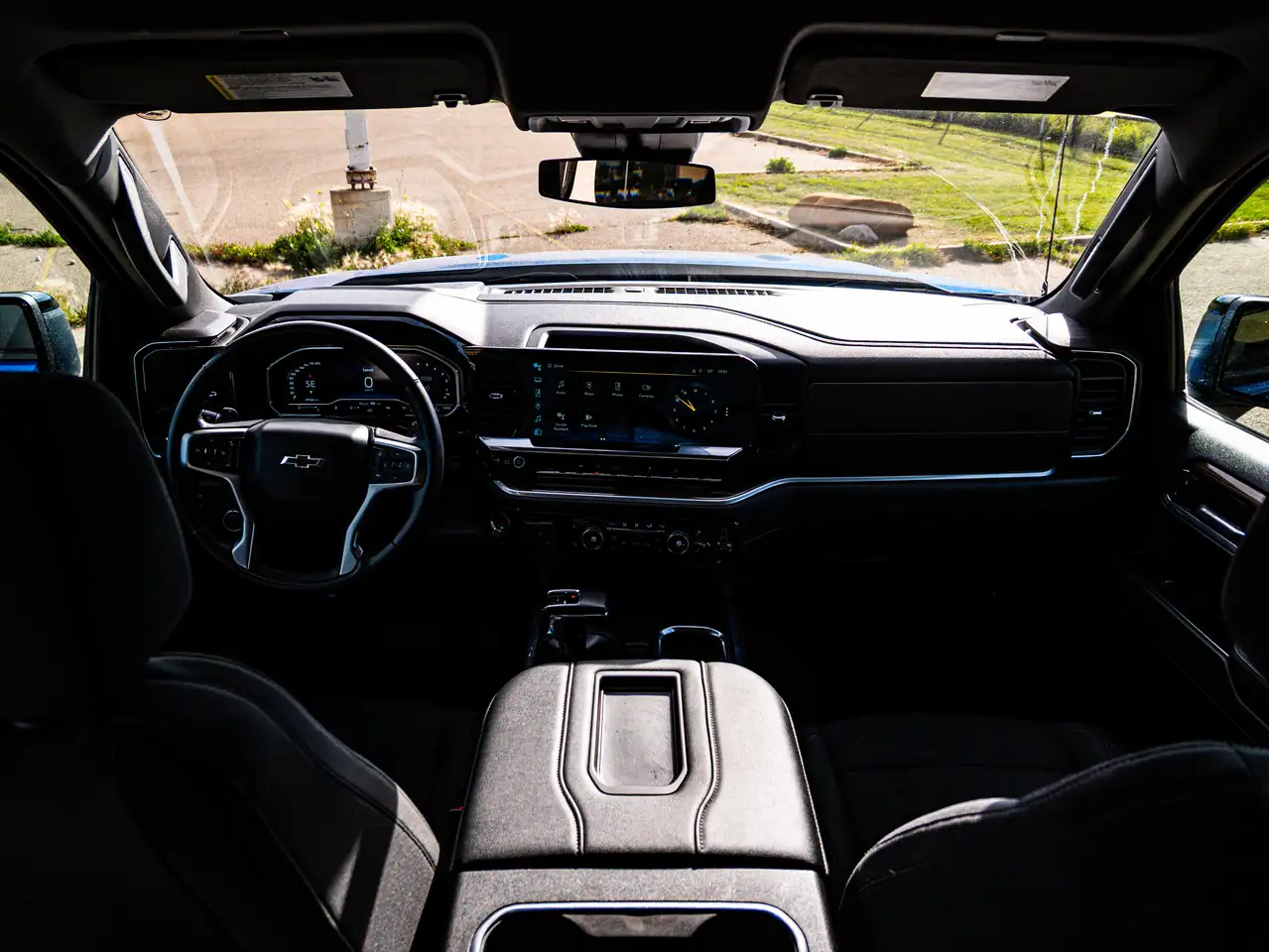 Chevrolet Silverado 1500 - Image 29