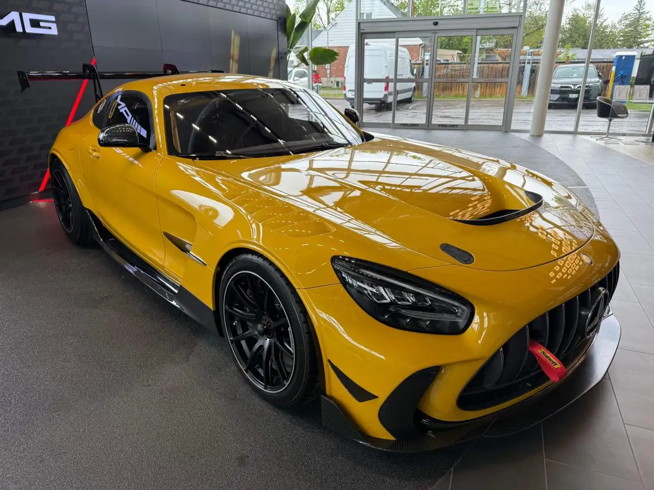 Mercedes-Benz AMG GT - Image 8