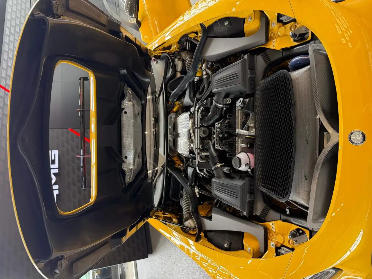Mercedes-Benz AMG GT - Image 42