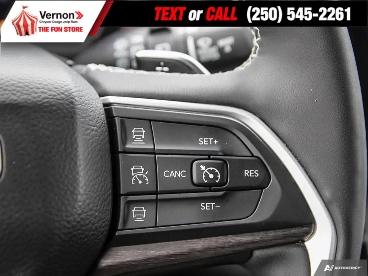Jeep Grand Cherokee - Image 19