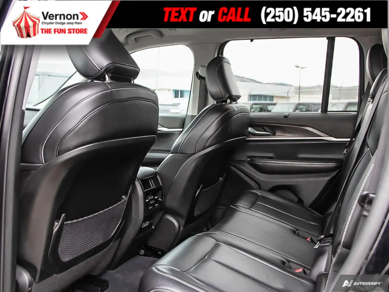 Jeep Grand Cherokee - Image 26